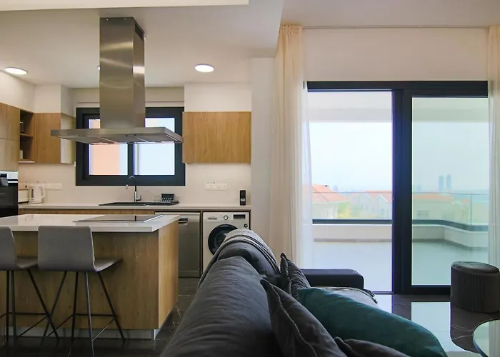Huisdiervriedelijke Phaedrus Living: Sea View Anna Residence 201 Limasol