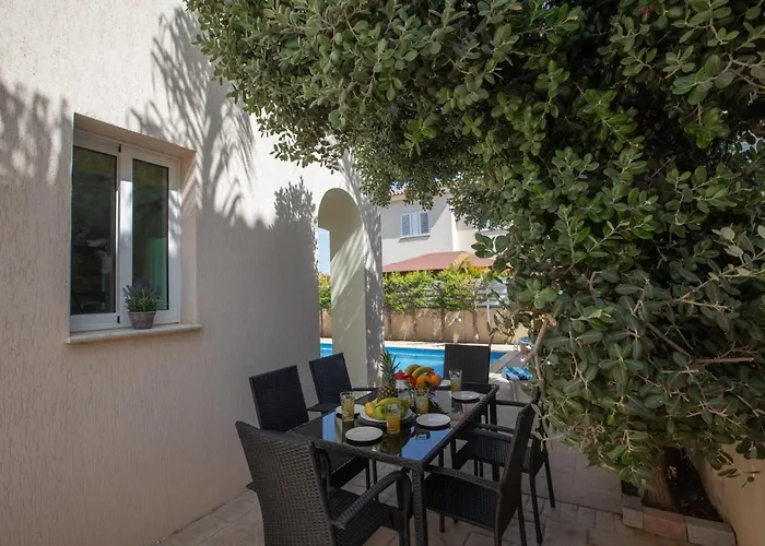 George'S Lux Villa Protaras