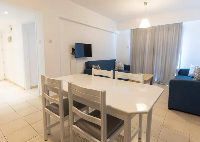 Vrissaki Hotel Apartments Protaras