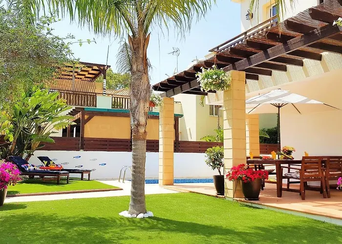 Palm Paradise Villa Ayía Nápa