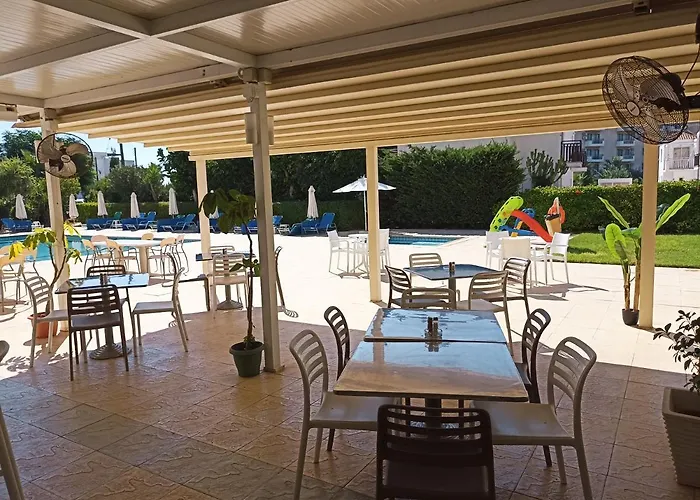 Mandalena Hotel Apartments Protaras