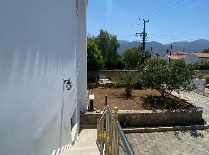 Boutique Muhtesem Manzarali Luks Villa Catalkoy Kyrenia Kyrenia 