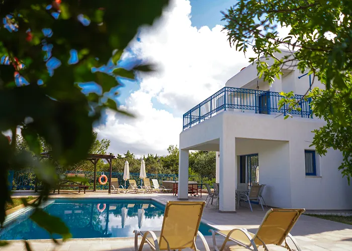 Azzurro Luxury Holiday Villas Paphos