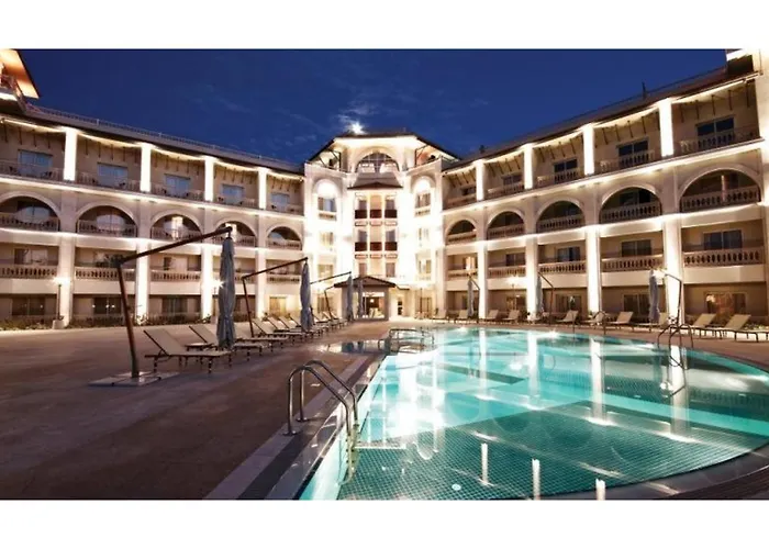 Pet friendly Savoy Hotel Spa & Casino Kyrenia 