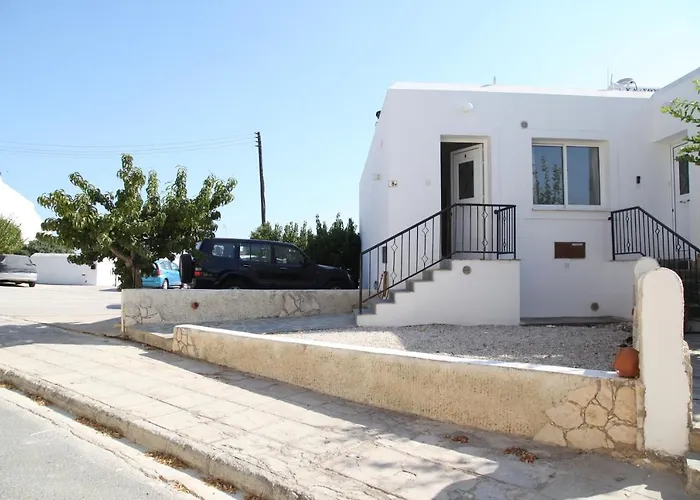 Villa Rolling In The Hills Of Paphos