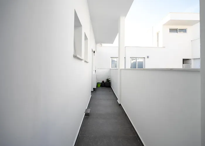 Spiros Luxury Apartments Ayía Nápa