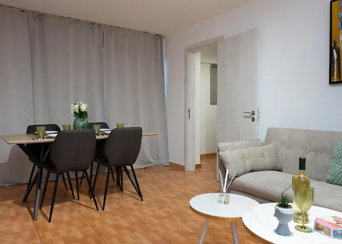 Napa Centrale Suites Ayía Nápa acceptant les animaux
