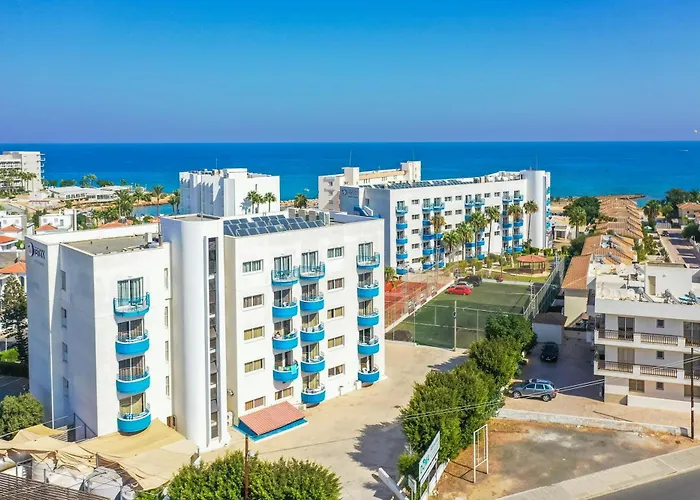 Tetyk Hotel Pernera