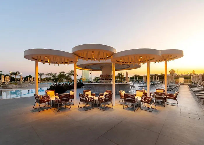 Best 16 Spa Hotels in Ayia Napa for a Relaxing Getaway