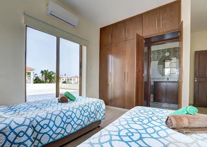 Villa Eva Ayia Napa con Piscina