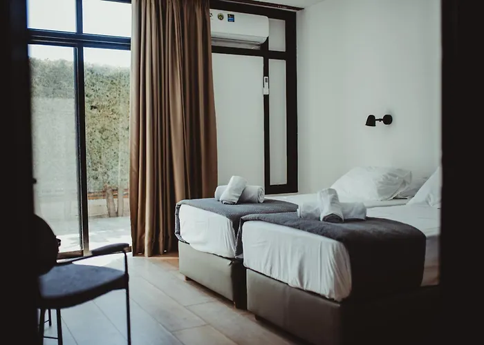 Ovis Hotel Apartments Αγία Νάπα