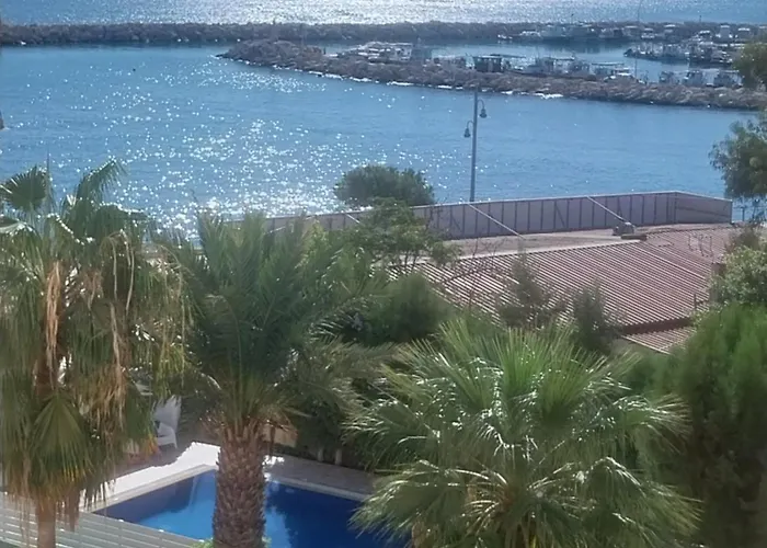 Mikis'S Seagate Studio Aprt. Larnaca
