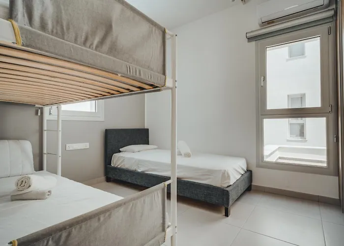 Private Stay In Style In Modern 3 Bedroom Villas Near Nissi Beach & Square Ayia Napa