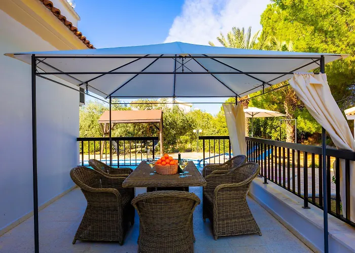 Villa Charoula Ena Large Private Pool Ac Wifi Polis