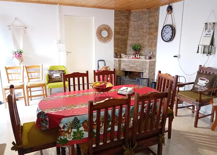 Traditional House In Pelendri Limassol acceptant les animaux