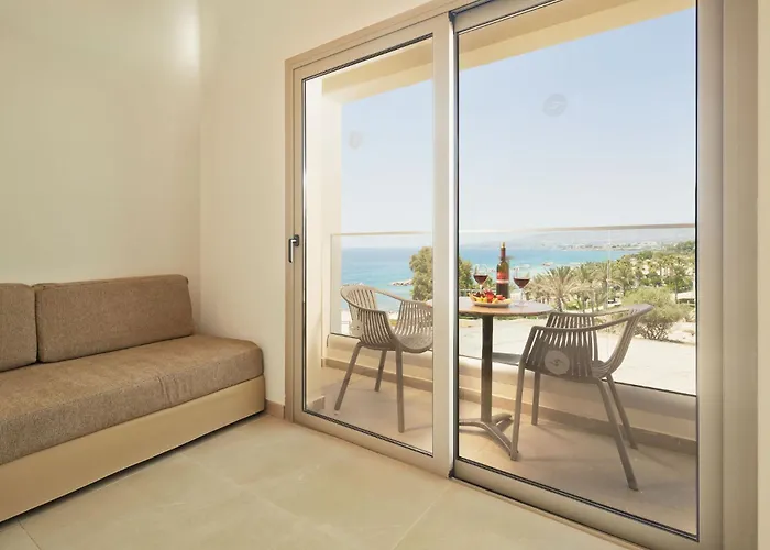 Paphos Hotels