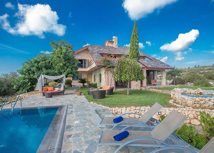 Privé Villa Ayia Napa Foothills, Exquisite 5Bdr Ayia Napa Villa With Pool