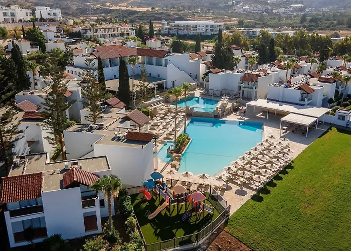 Aqua Sol Water Park Resort Coral Bay - 4-sterenhotel