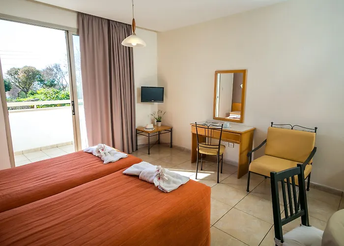Crystallo Apartments Paphos