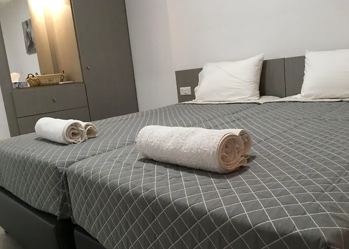 Elenapa Holiday Apartments Ayía Nápa acceptant les animaux