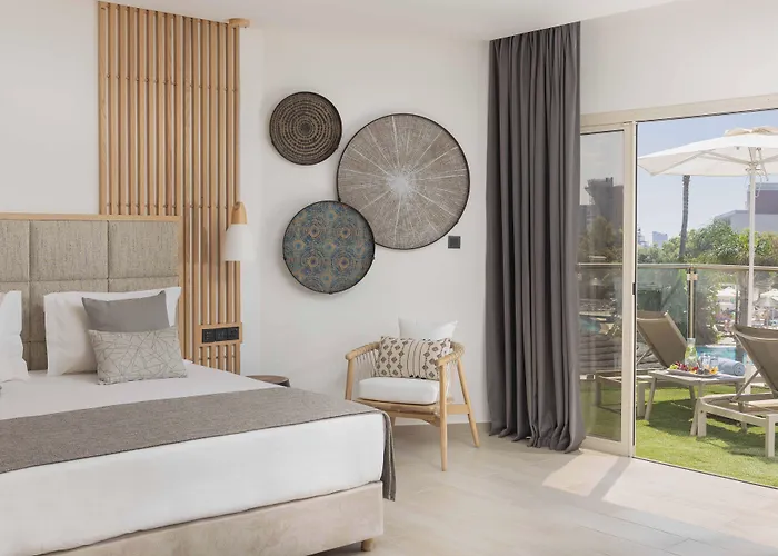 Atlantica Bay - Adults Only Hotel Limassol
