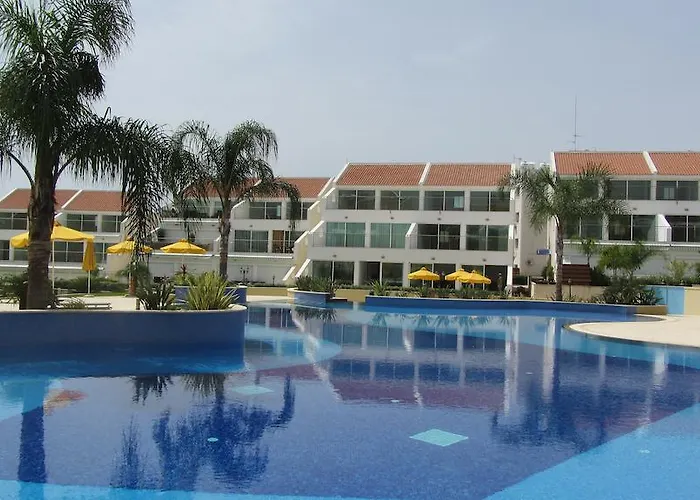 Pet friendly Bayview Gardens Apartment Limassol