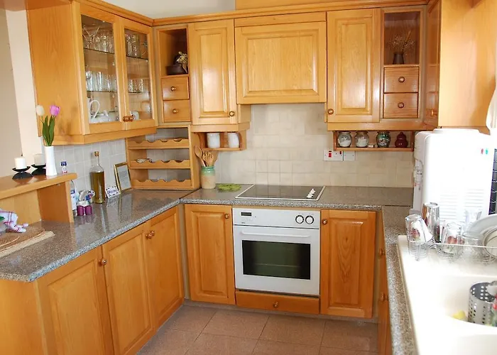 Villa Chrysanthia Polis