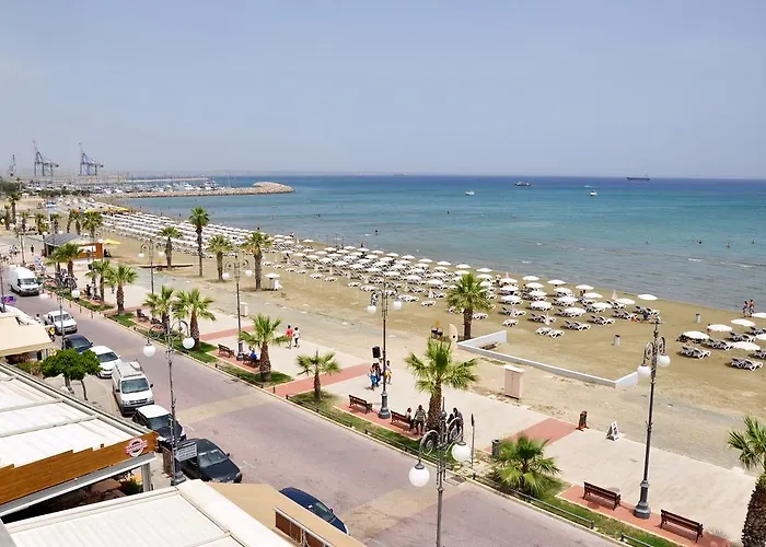 Zodiac Hotel Apartments Larnaca