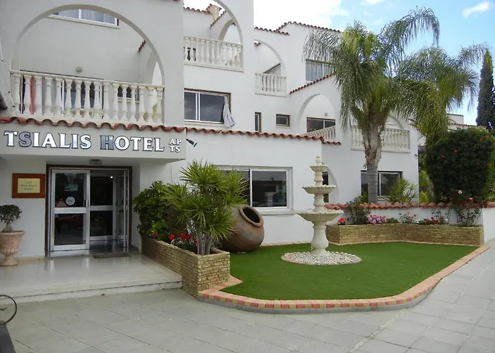 Tsialis Hotel Apartments Pyla
