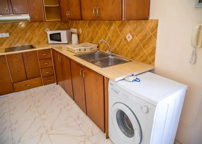 Chrysanthos Boutique Apartments Limisso