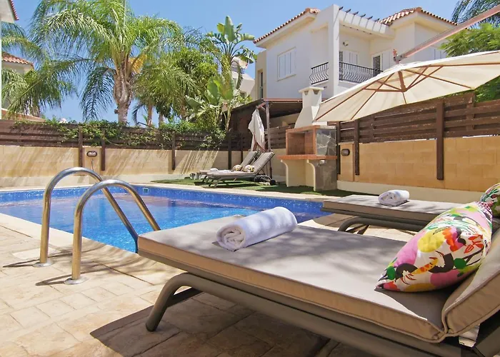 Villa Ella Protaras