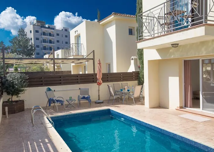 Nancy Villas Protaras