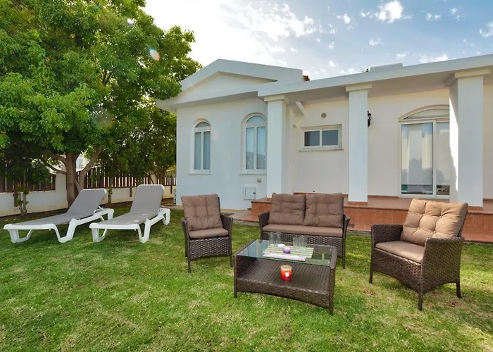 Boutique Villa Mia Ayía Nápa