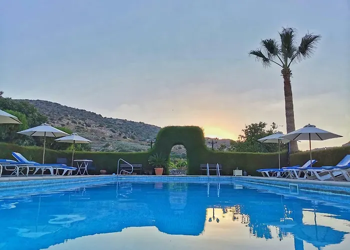 Ampelokipi Holiday Apartments Pissouri
