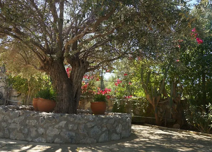 Villa Layla Kyrenia  mit Pool