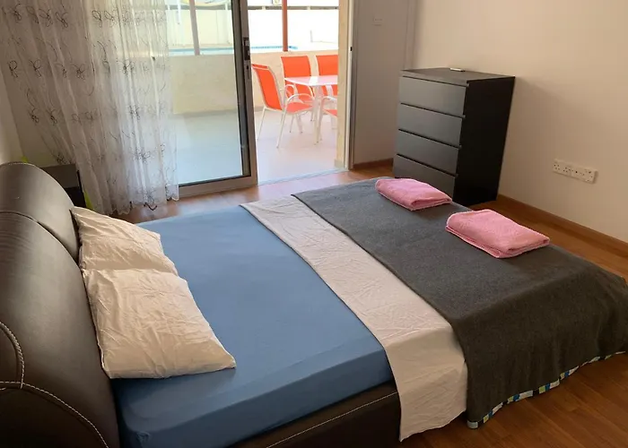 Napa Blue Apartment, Xxl Pool,In Hearth Of Ayia Napa
